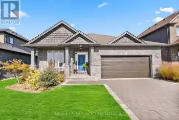 106 Stuart Avenue, Lucan Biddulph (Lucan), Ontario N0M2J0, 3 Bedrooms Bedrooms, ,2 BathroomsBathrooms,All Houses,For Sale,Stuart,X11970518