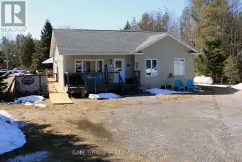 41 Maxwell Settlement Road, Bancroft (Bancroft Ward), Ontario K0L1C0, 3 Bedrooms Bedrooms, ,2 BathroomsBathrooms,All Houses,For Sale,Maxwell Settlement,X12037893