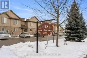 6118 Kelsey Crescent Unit# 11, Niagara Falls (219 - Forestview), Ontario L2H0M6, 3 Bedrooms Bedrooms, ,3 BathroomsBathrooms,All Houses,For Sale,Kelsey,X12037410