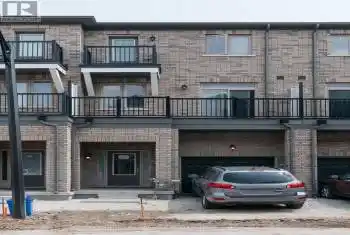 68 First Street Unit# 3, Orangeville, Ontario L9W2E4, 4 Bedrooms Bedrooms, ,4 BathroomsBathrooms,All Houses,For Sale,First,W12037924