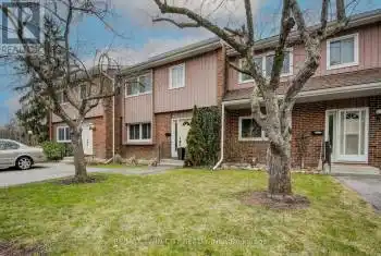 121 University Avenue Unit# 43, Waterloo, Ontario N2J4J1, 3 Bedrooms Bedrooms, ,3 BathroomsBathrooms,All Houses,For Sale,University,X11949276