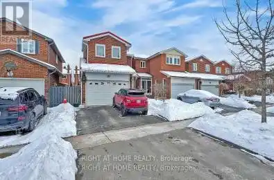 15 Cog Hill Drive Vaughan (Glen Shields) Ontario L4K1M6