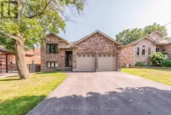 11 Ottaway Avenue, Barrie (Wellington), Ontario L4M2W6, 5 Bedrooms Bedrooms, ,3 BathroomsBathrooms,All Houses,For Sale,Ottaway,S12039311