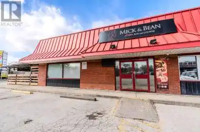 1635 Lawrence Avenue Unit# 8 Toronto (Brookhaven-Amesbury) Ontario M6L