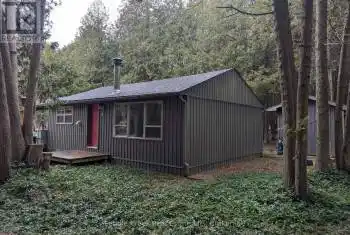 1 Robbie Lane, Kincardine, Ontario N0G2T0, 2 Bedrooms Bedrooms, ,1 BathroomBathrooms,All Houses,For Sale,Robbie,X12039416