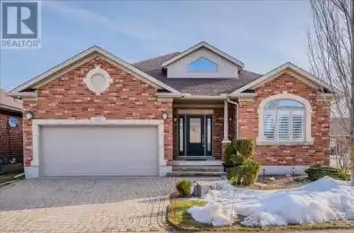 113 THIMBLEBERRY Crossing New Hamburg Ontario N3A4P4
