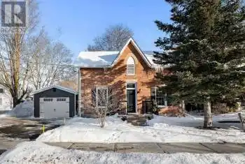 49 Doxsee Avenue, Trent Hills (Campbellford), Ontario K0L1L0, 3 Bedrooms Bedrooms, ,2 BathroomsBathrooms,All Houses,For Sale,Doxsee,X12039883