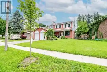 228 Browning Trail, Barrie (Letitia Heights), Ontario L4N5J7, 4 Bedrooms Bedrooms, ,3 BathroomsBathrooms,All Houses,For Sale,Browning,S12040111