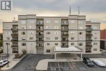 80 Bridge Street Unit# 604, Tillsonburg, Ontario N4G1T2, 2 Bedrooms Bedrooms, ,3 BathroomsBathrooms,Condo,For Sale,Bridge,X12039660