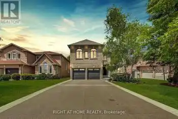 19 Cantex Court, Richmond Hill (Devonsleigh), Ontario L4S1B1, 6 Bedrooms Bedrooms, ,6 BathroomsBathrooms,All Houses,For Sale,Cantex,N12039911