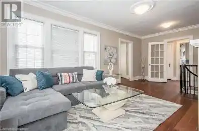 93 EDINBURGH Road Guelph Ontario N1H5P5