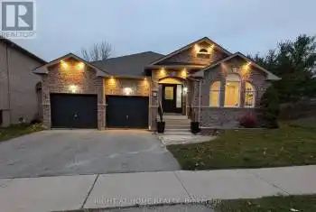 16 Imperial Crown Lane, Barrie (Innis-Shore), Ontario L4N0T4, 5 Bedrooms Bedrooms, ,4 BathroomsBathrooms,All Houses,For Sale,Imperial Crown,S12040509
