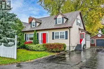 1633 Charles Street, Whitby (Port Whitby), Ontario L1N1C1, 4 Bedrooms Bedrooms, ,3 BathroomsBathrooms,All Houses,For Sale,Charles,E12040213