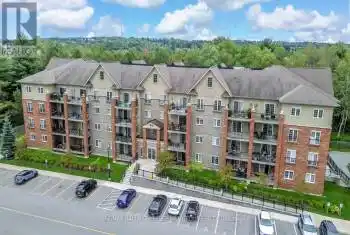 43 Ferndale Drive Unit# 305, Barrie (Ardagh), Ontario L4N5W6, 2 Bedrooms Bedrooms, ,2 BathroomsBathrooms,Condo,For Sale,Ferndale,S12040545