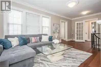 93 Edinburgh Road Guelph (Downtown) Ontario N1H5P5