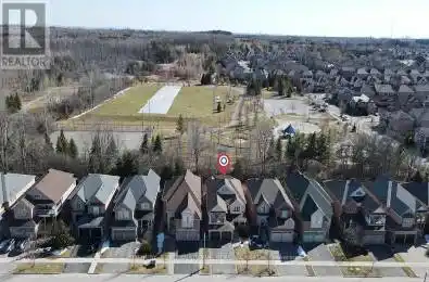41 Grand Oak Drive Richmond Hill (Oak Ridges) Ontario L4E4A1