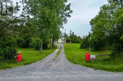 1194 CHRISTIAN Road Prince Edward County (Bloomfield) Ontario K0K1G0