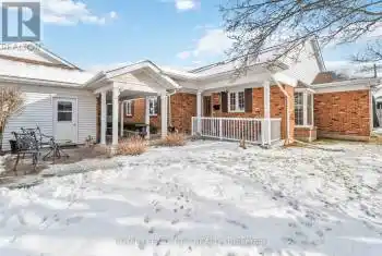 4091 Pear Tree Court, Lincoln (980 - Lincoln-Jordan/Vineland), Ontario L0R2C0, 2 Bedrooms Bedrooms, ,2 BathroomsBathrooms,All Houses,For Sale,Pear Tree,X12041201
