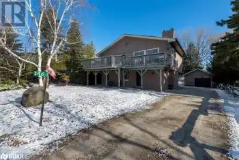 146 CARMICHAEL Crescent, The Blue Mountains, Ontario L9Y0R3, 4 Bedrooms Bedrooms, ,2 BathroomsBathrooms,All Houses,For Sale,CARMICHAEL,40709093