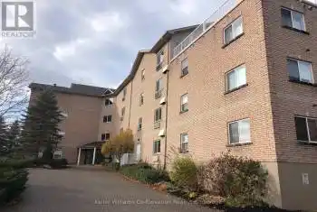 4 Beck Boulevard Unit# 302, Penetanguishene, Ontario L9M2H3, 2 Bedrooms Bedrooms, ,2 BathroomsBathrooms,Condo,For Sale,Beck,S12040863