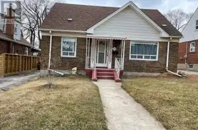 35 Wolcott Avenue Toronto (Oakridge) Ontario M1L4K4