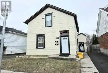 109 SYDENHAM Street Unit# UPPER, Brantford, Ontario N3R3Y7, 1 Bedroom Bedrooms, ,1 BathroomBathrooms,All Houses,For Rent,SYDENHAM,40709574