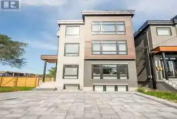 27 Thornton Avenue, Toronto (Caledonia-Fairbank), Ontario M6E2E3, 3 Bedrooms Bedrooms, ,3 BathroomsBathrooms,All Houses,For Rent,Thornton,W12041378