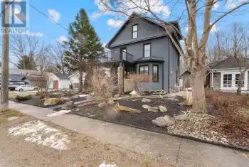 43 Marshall Street, Meaford, Ontario N4L1E4, 3 Bedrooms Bedrooms, ,3 BathroomsBathrooms,All Houses,For Sale,Marshall,X12041421