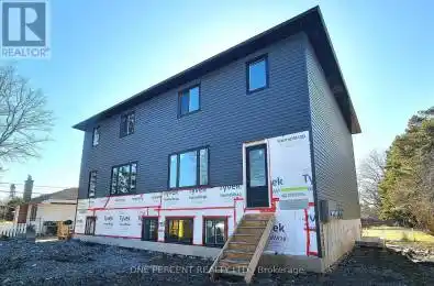 53 Lakeview Avenue Kingston (28 - City SouthWest) Ontario K7M3T4