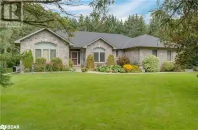 10 RED OAK Crescent Oro-Medonte Ontario L0L2L0