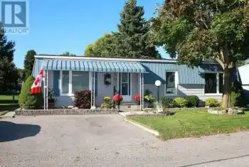 30 The Cove Road, Clarington (Newcastle), Ontario L1B1B9, 2 Bedrooms Bedrooms, ,2 BathroomsBathrooms,All Houses,For Sale,The Cove,E12020281