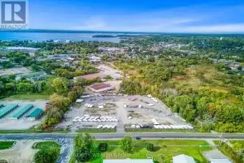 Wychwood Crescent, Kawartha Lakes (Fenelon Falls), Ontario K1M1N0, ,Commercial,For Sale,Wychwood,X9373107