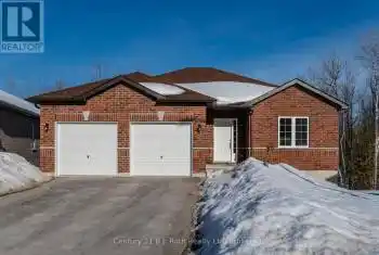 52 Hunter Avenue, Tay (Victoria Harbour), Ontario L0K2A0, 2 Bedrooms Bedrooms, ,2 BathroomsBathrooms,All Houses,For Sale,Hunter,S12041713