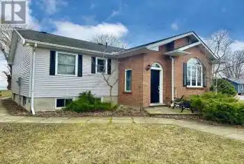 12529 Lakeshore Road, Wainfleet (880 - Lakeshore), Ontario L0S1V0, 5 Bedrooms Bedrooms, ,3 BathroomsBathrooms,All Houses,For Sale,Lakeshore,X12041823