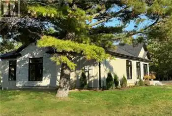 68 HAMILTON PLANK RD, Port Dover, Ontario N0A1N7, 3 Bedrooms Bedrooms, ,3 BathroomsBathrooms,All Houses,For Sale,HAMILTON PLANK RD,40709962