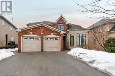 1459 BAYSHIRE Drive Oakville Ontario L6H6E8