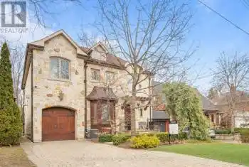 6 Oak Hampton Boulevard, Toronto (Kingsway South), Ontario M9A2V1, 4 Bedrooms Bedrooms, ,4 BathroomsBathrooms,All Houses,For Sale,Oak Hampton,W12042650