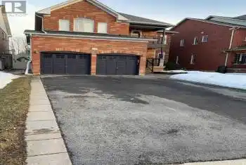 16 Stonebrook Crescent, Halton Hills (Georgetown), Ontario L7G6E4, 2 Bedrooms Bedrooms, ,1 BathroomBathrooms,All Houses,For Rent,Stonebrook,W12042110