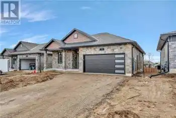 3 PATTEN Drive, St. George, Ontario N0E1N0, 4 Bedrooms Bedrooms, ,3 BathroomsBathrooms,All Houses,For Sale,PATTEN,40710128