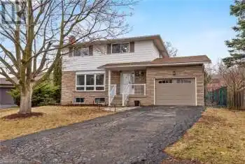 102 DUNDEE Drive, Caledonia, Ontario N3W1J8, 4 Bedrooms Bedrooms, ,3 BathroomsBathrooms,All Houses,For Sale,DUNDEE,40710021