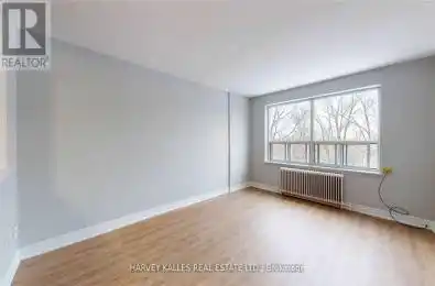 4 Greentree Court Unit# 112 Toronto (Keelesdale-Eglinton West) Ontario