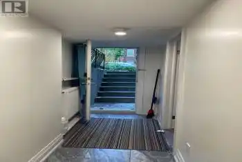 488 Lansdowne Avenue Unit# Lower, Toronto (Dufferin Grove), Ontario M6H3Y3, 1 Bedroom Bedrooms, ,1 BathroomBathrooms,All Houses,For Rent,Lansdowne,C12041628