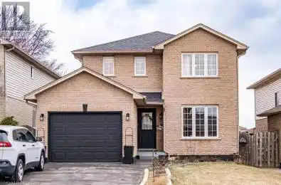 135 ARROWHEAD Drive Hamilton Ontario L8W3Z5