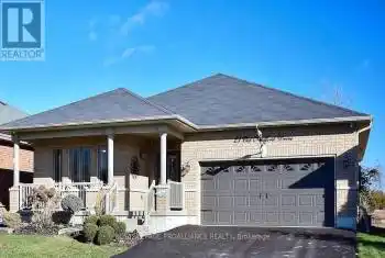21 Old Trafford Drive, Trent Hills (Hastings), Ontario K0L1Y0, 2 Bedrooms Bedrooms, ,2 BathroomsBathrooms,All Houses,For Sale,Old Trafford,X12043532