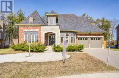 15 Redmond Crescent Springwater (Centre Vespra) Ontario L9X1Z8