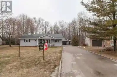 34 SAUBLE WOODS Crescent South Bruce Peninsula Ontario N0H2G0