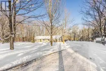 1083 Line 15 Line, Oro-Medonte, Ontario L3V8J1, 5 Bedrooms Bedrooms, ,4 BathroomsBathrooms,All Houses,For Sale,Line 15,S12041845
