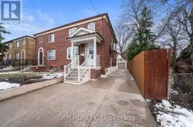 2067 Eglinton Avenue Toronto (Caledonia-Fairbank) Ontario M6E2K6