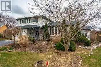 4126 LONDON Court, Niagara Falls, Ontario L2E6K2, 3 Bedrooms Bedrooms, ,3 BathroomsBathrooms,All Houses,For Sale,LONDON,40710370