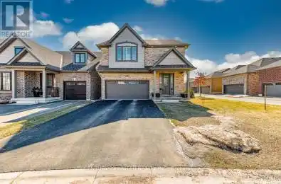 275 Noftall Gardens Peterborough North (1 North) Ontario K9H0H9